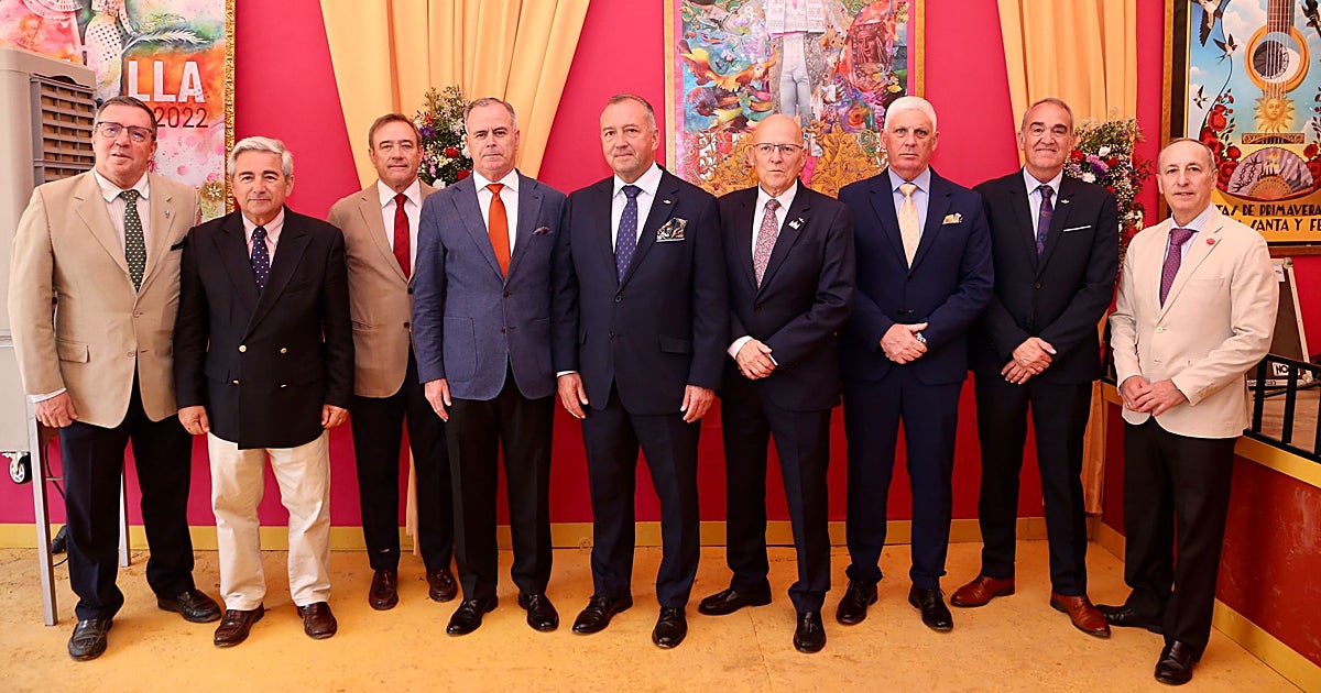 La Feria continúa su intensa actividad social, pero a un ritmo más pausado que en el festivo