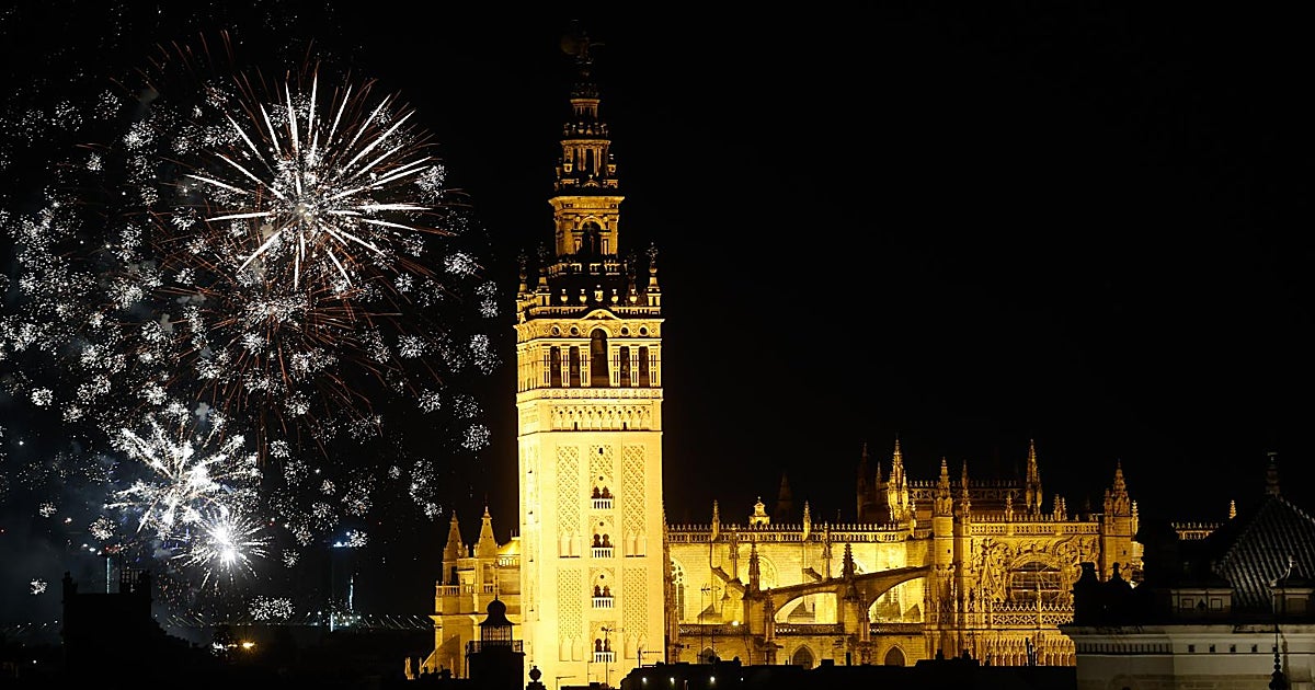 Así será el espectáculo de fuegos artificiales que pondrá el broche de oro a la Feria de Sevilla