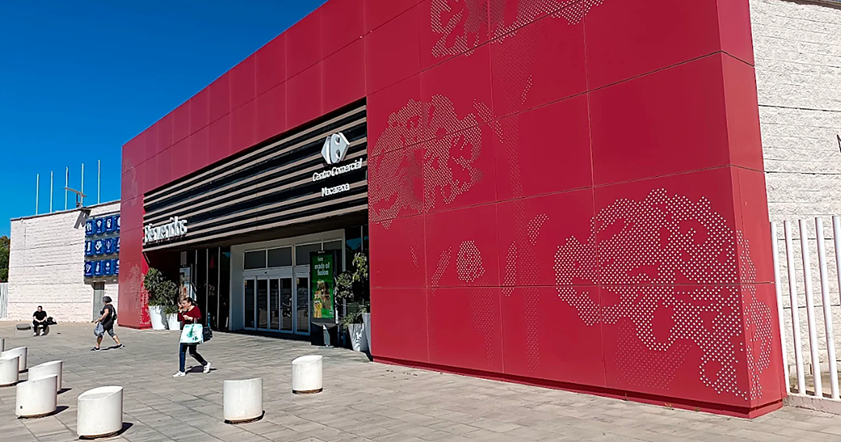 Supermercados abiertos este 1 de mayo en Sevilla y sus horarios