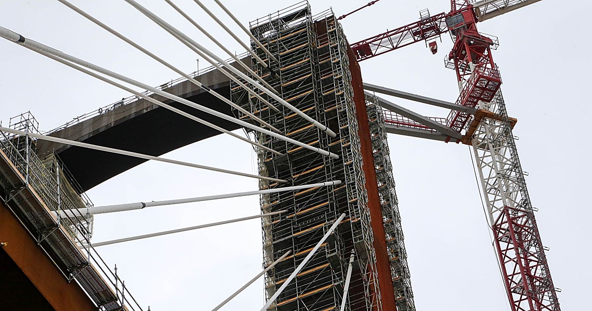 El Gobierno ocultó los problemas técnicos y económicos del puente del Centenario