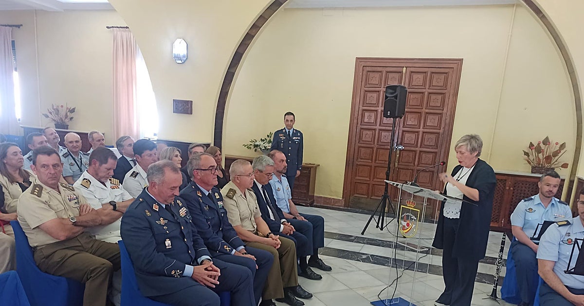 La Hispalense y el Ejército del Aire lanzan la Cátedra Plus Ultra con jornadas sobre drones, aeronáutica y las gestas de la aviación