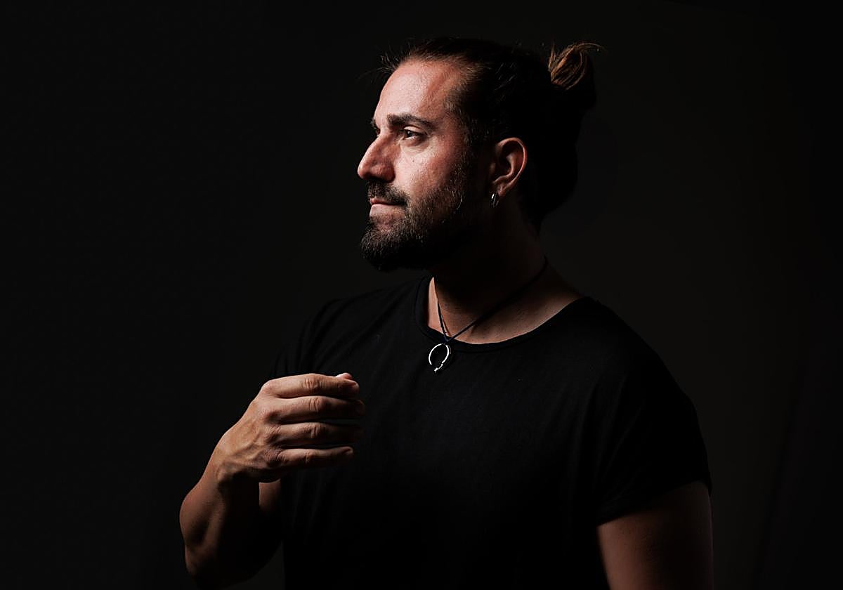 Andrés Suárez: «Estaba echándome de menos como cantautor y siento que he vuelto»