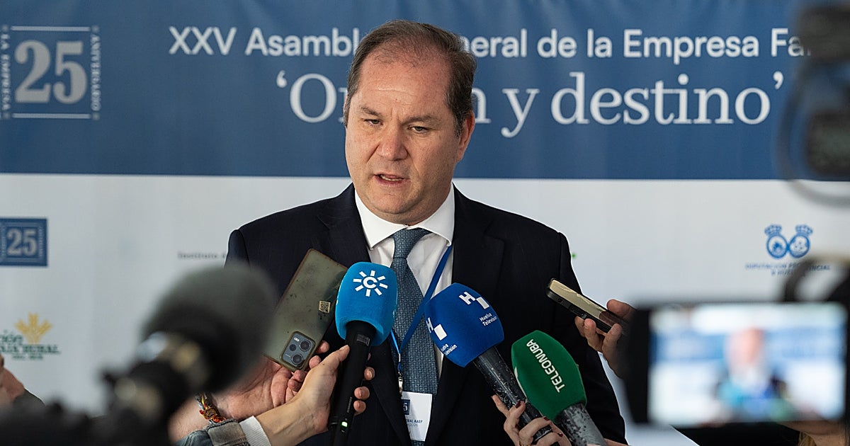 Juan Moya releva a Manuel Barbadillo al frente de la Asociación Andaluza de Empresa Familiar