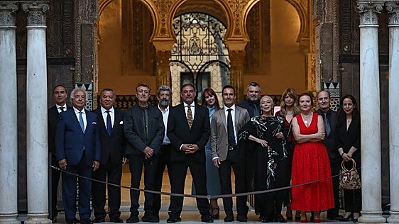 La SGAE homenajea en el Real Alcázar de Sevilla a Manolo García, Cristina Hoyos, Alberto Rodríguez y Los del Río