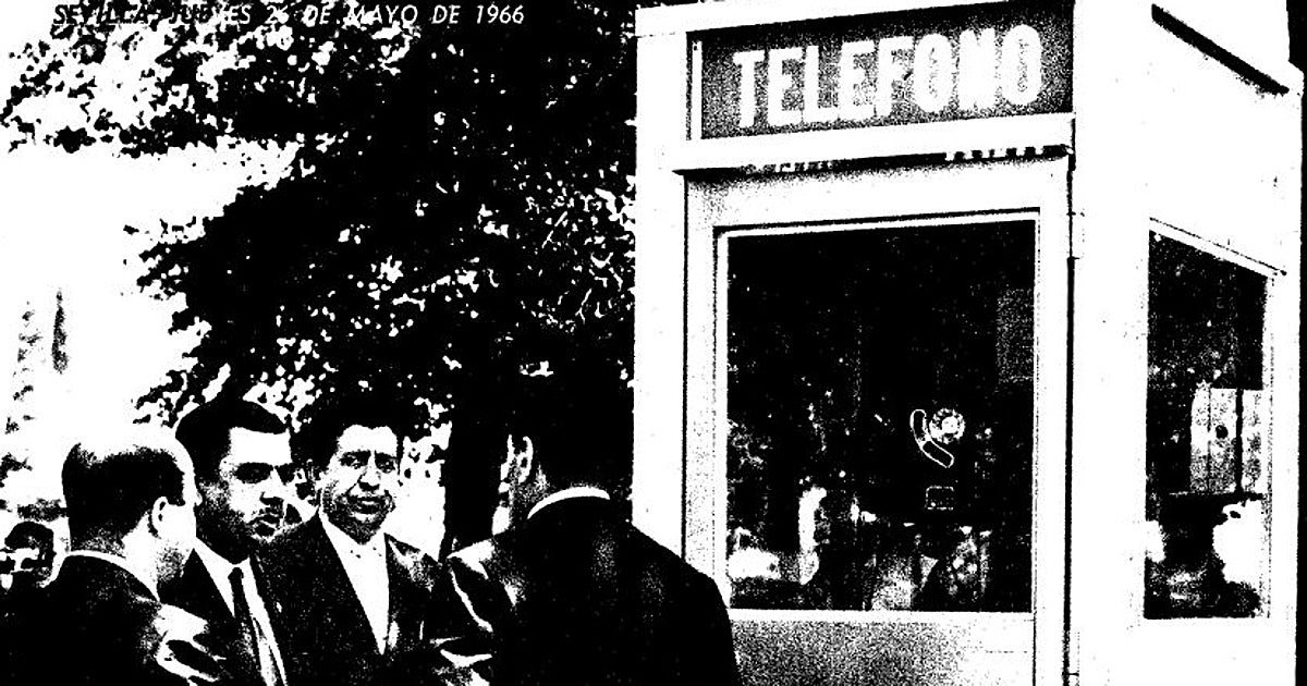 El 'futurista' adelanto de disponer de un teléfono en plena calle