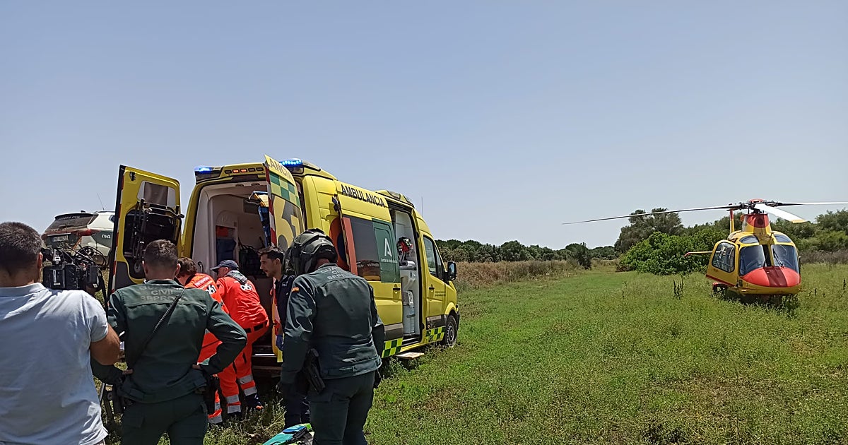 Evacuado en helicóptero un anciano infartado en el Vado de Quema mientras mientras veía las hermandades