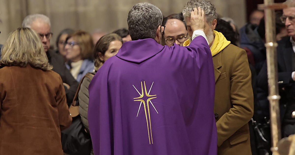 El sueldo medio de un sacerdote en Sevilla es de 950 euros netos