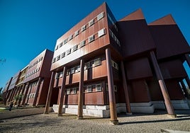 El director de la Escuela de Ingenieros de Sevilla muestra su preocupación por «la saturación de las instalaciones»