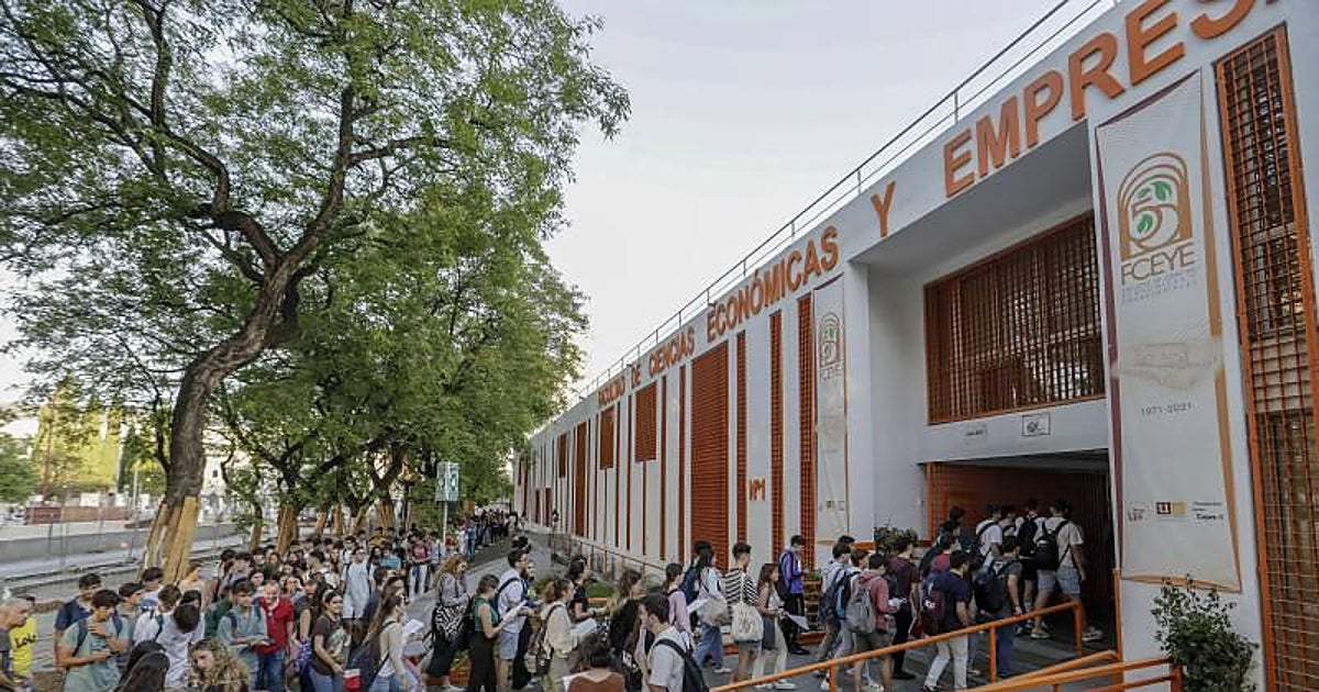 Más de 12.000 alumnos sevillanos estrenan una Selectividad con duros castigos a la ortografía
