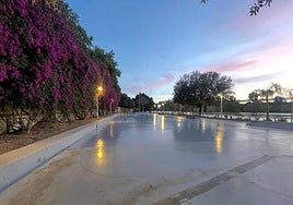 Sevilla estrena una plaza para practicar skate: «Un sueño hecho realidad»