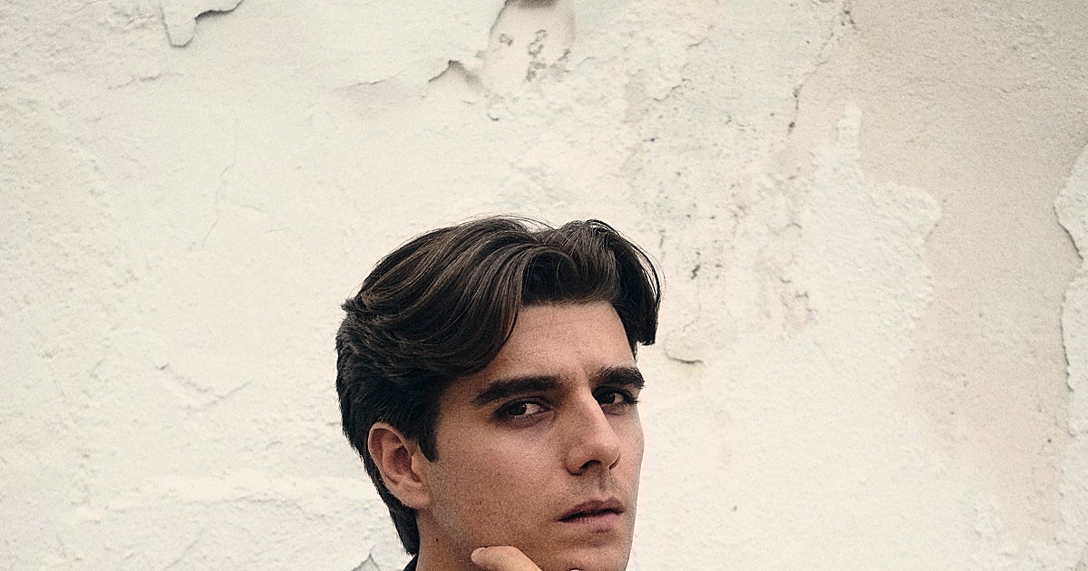 El gaditano CABA convierte a Lorca, Andalucía y lo jondo en el eje de 'El Perro Andaluz', su primer disco
