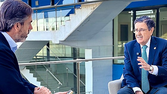 José Alberto Parejo Gámir, rector de la universidad CEU Fernando III: «La Universidad CEU Fernando III es una realidad consolidada en su segundo año académico»