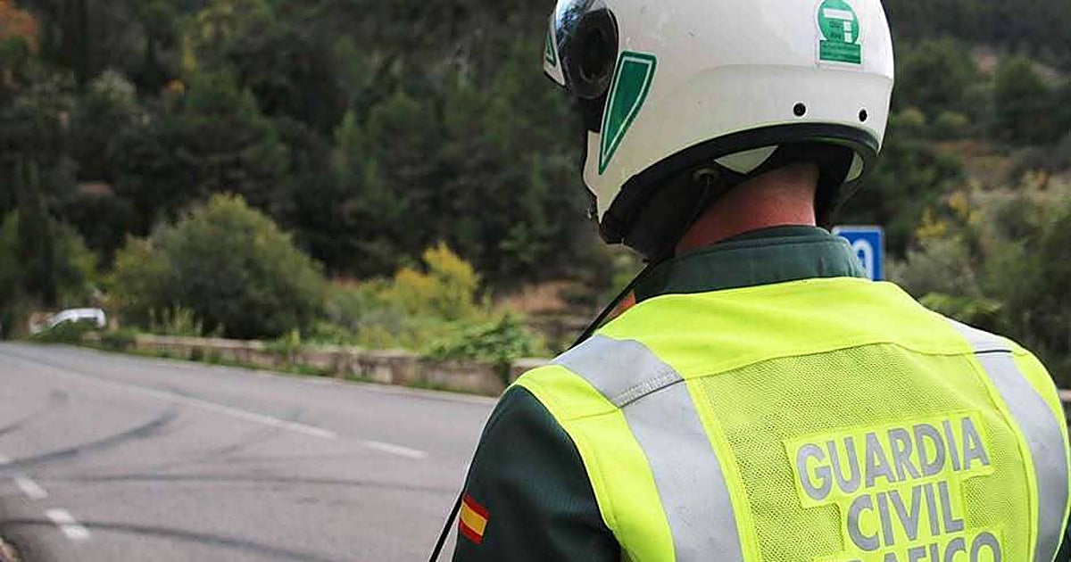 Detienen a un conductor por atropellar a dos motoristas de l