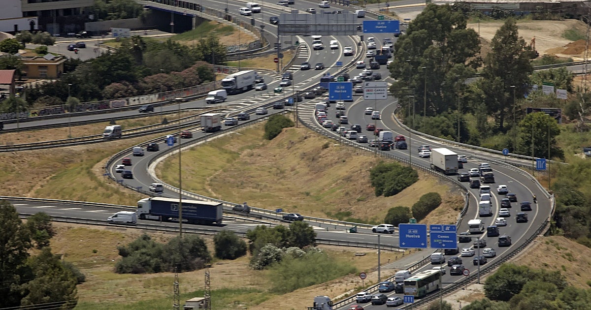 Retenciones kilométricas en el tramo de la SE-30 por el Alja