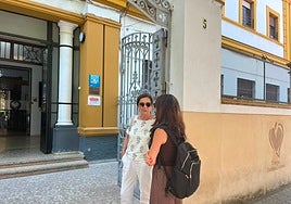 Veinticuatro horas a la intemperie para conseguir la última plaza en colegios de Sevilla