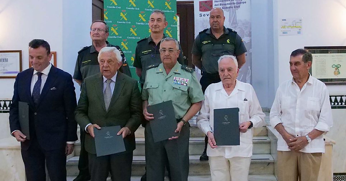 Las fundaciones Caja Rural y Azvi renuevan la beca Habecu de