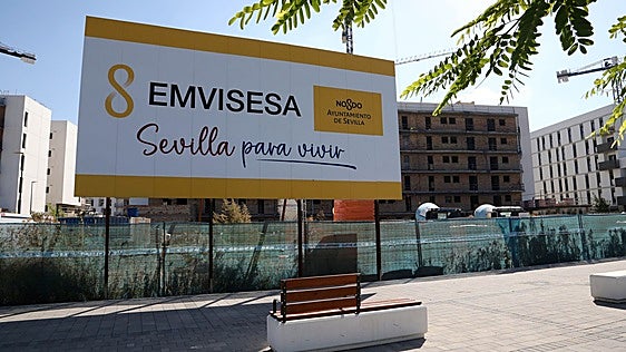 Construcción de una promoción de viviendas de Emvisesa en la zona Palmas Altas