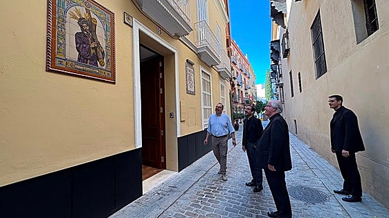 El nuevo centro de Cáritas en la calle Don Remondo se llamará 'Saiz Meneses' y abrirá «en los próximos meses»