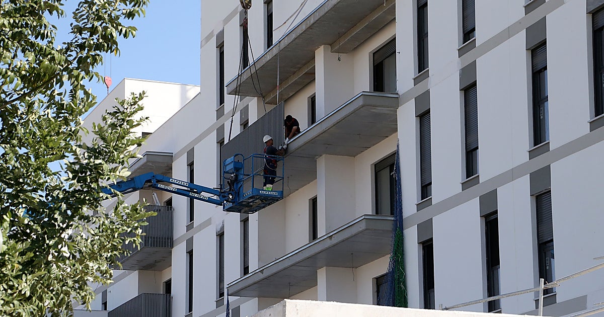 Sevilla está entre las diez ciudades españolas con el precio más caro de VPO