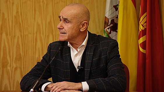 Antonio Muñoz, en el adiós a Luis Uruñuela: «Es un ejemplo de dignidad, convivencia y servicio público»