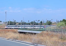 El Gobierno y la Junta inician las gestiones para conectar el metro y el Cercanías en el Higuerón