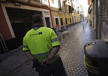 El Ayuntamiento paga 1.600 euros a los trabajadores de Lipasam como incentivo contra el absentismo