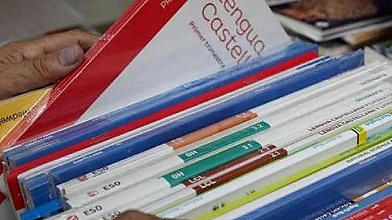 Cheque Libro en Andalucía: novedades, cuantías y cómo canjearlo en las librerías de Sevilla