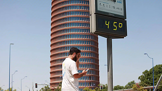 Las peores horas de calor hoy en Sevilla: la Aemet activa el aviso naranja y fija el tramo crítico del viernes