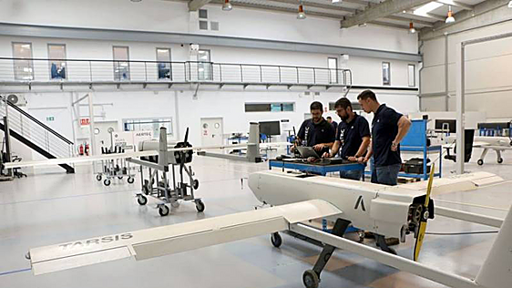 Indra mantendrá en Sevilla la ingeniería de sus drones pero no la fabricación