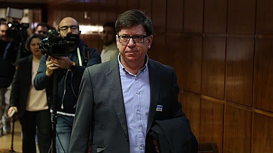 El asesor de Sánchez estuvo diez años contratado en Dos Hermanas hasta que logró ser fijo