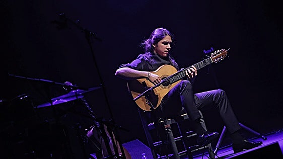 En imágenes, el espectáculo de José el Tomate en la Bienal de Flamenco
