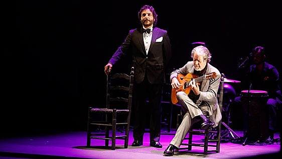 Antonio Reyes y seis guitarras para hacer historia