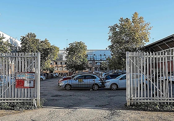 El parking de Triana en Monte Pirolo ya tiene fecha y precios: así se asignarán las plazas y los abonos