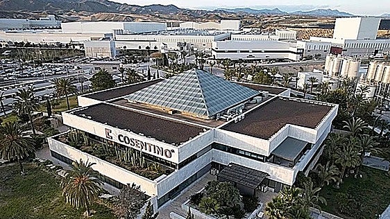 Sede central de Cosentino en Cantoria (Almería).