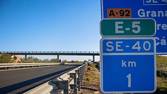 El tramo del Copero de la SE-40 lleva nueve meses pendiente de adjudicar
