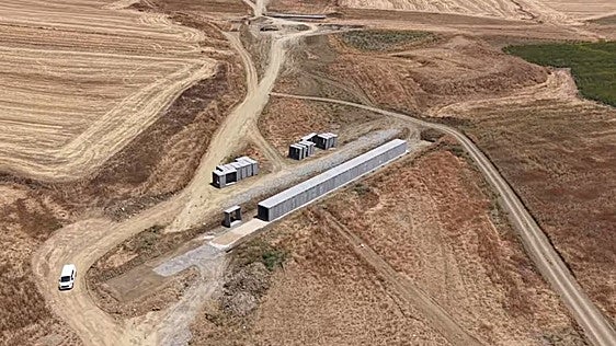 La SE-40 se vuelve a frenar en Valencina por la aparición del acueducto de Itálica