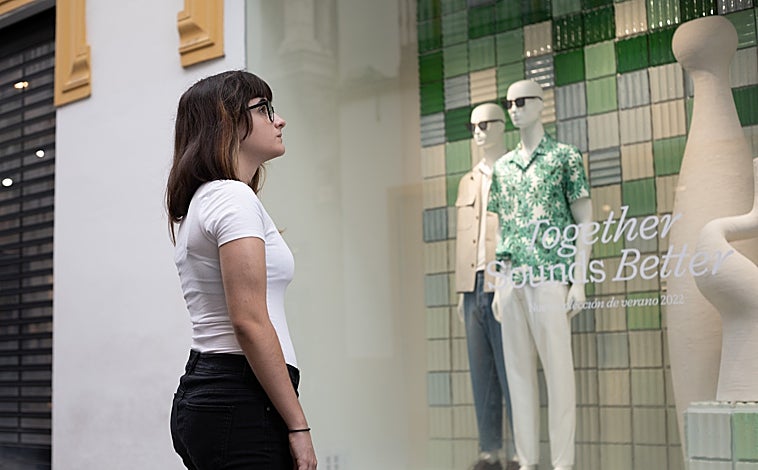 Imagen principal - «A los 13 años creí que era trans, me equivocaba. Fui abusada y huía de mi cuerpo»