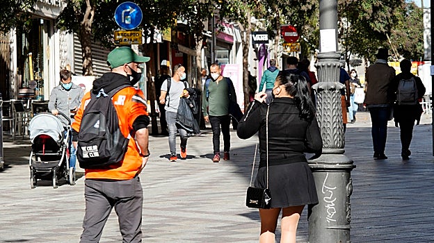 Las víctimas de la trata: «Sánchez no va a poder erradicar la prostitución. Y lo peor es que lo sabe»