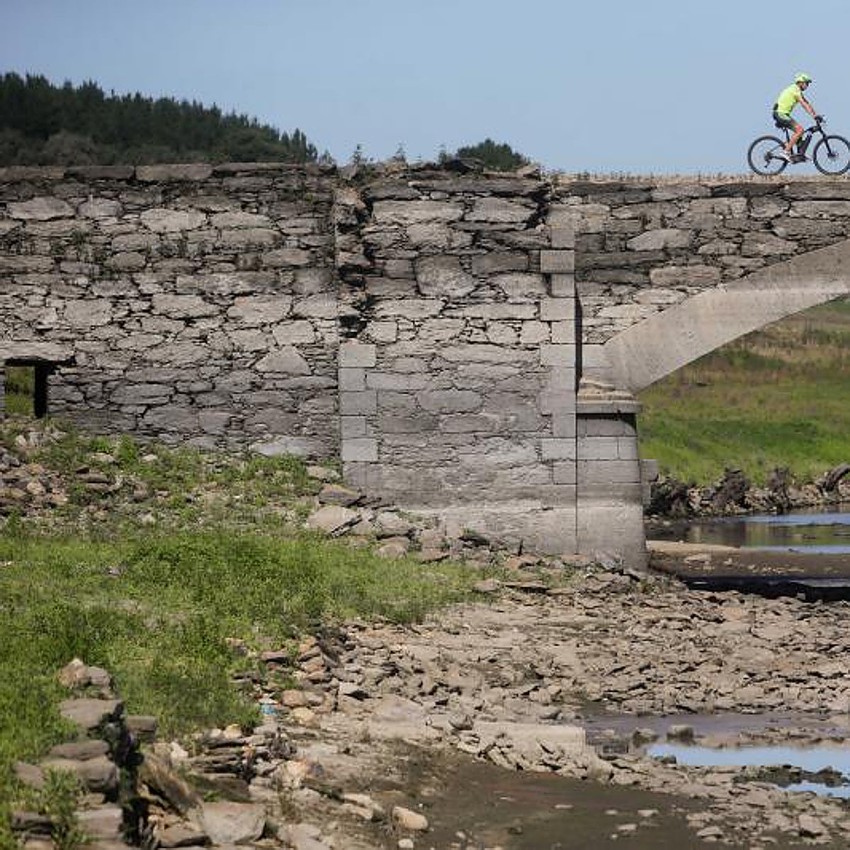 Las reservas de agua están en su nivel más bajo en casi 30 años