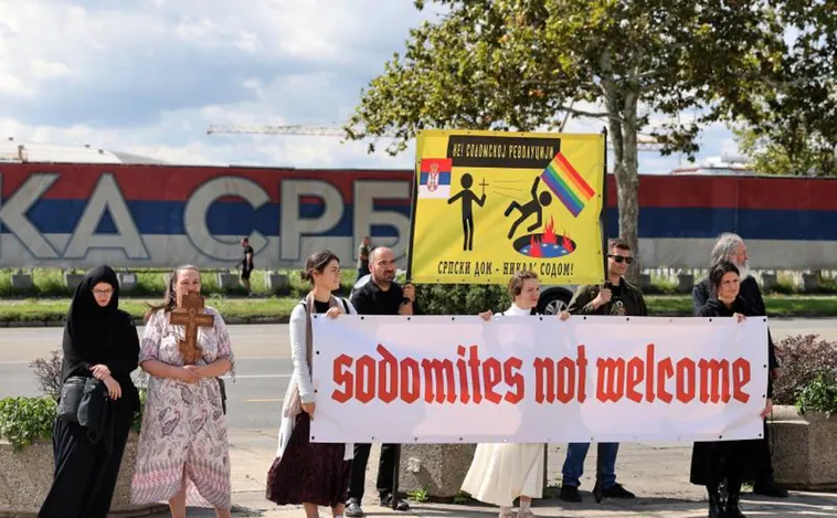 Las autoridades de Serbia prohíben la marcha del Europride