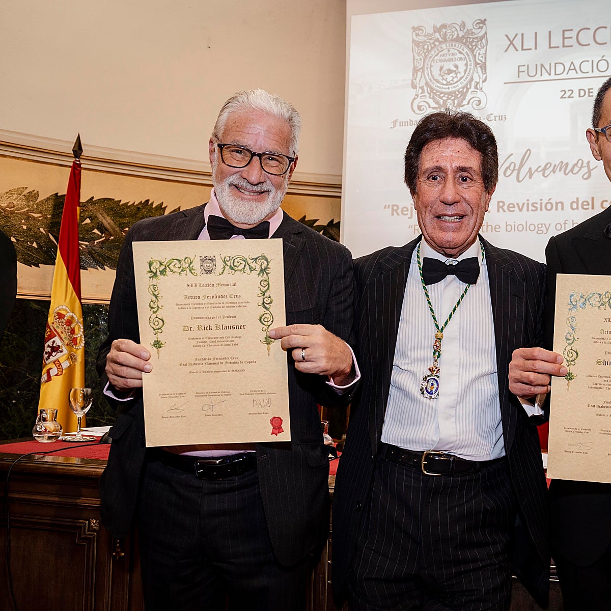 La Fundación Fernández-Cruz premia a los científicos Shinya Yamanaka y Rick Klausner