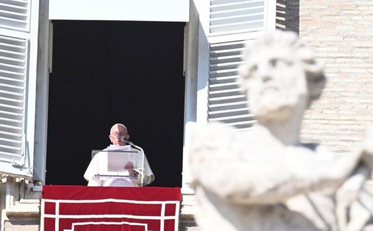 El Papa explica que viaja el jueves a Baréin «bajo la bandera del diálogo» con el mundo musulmán