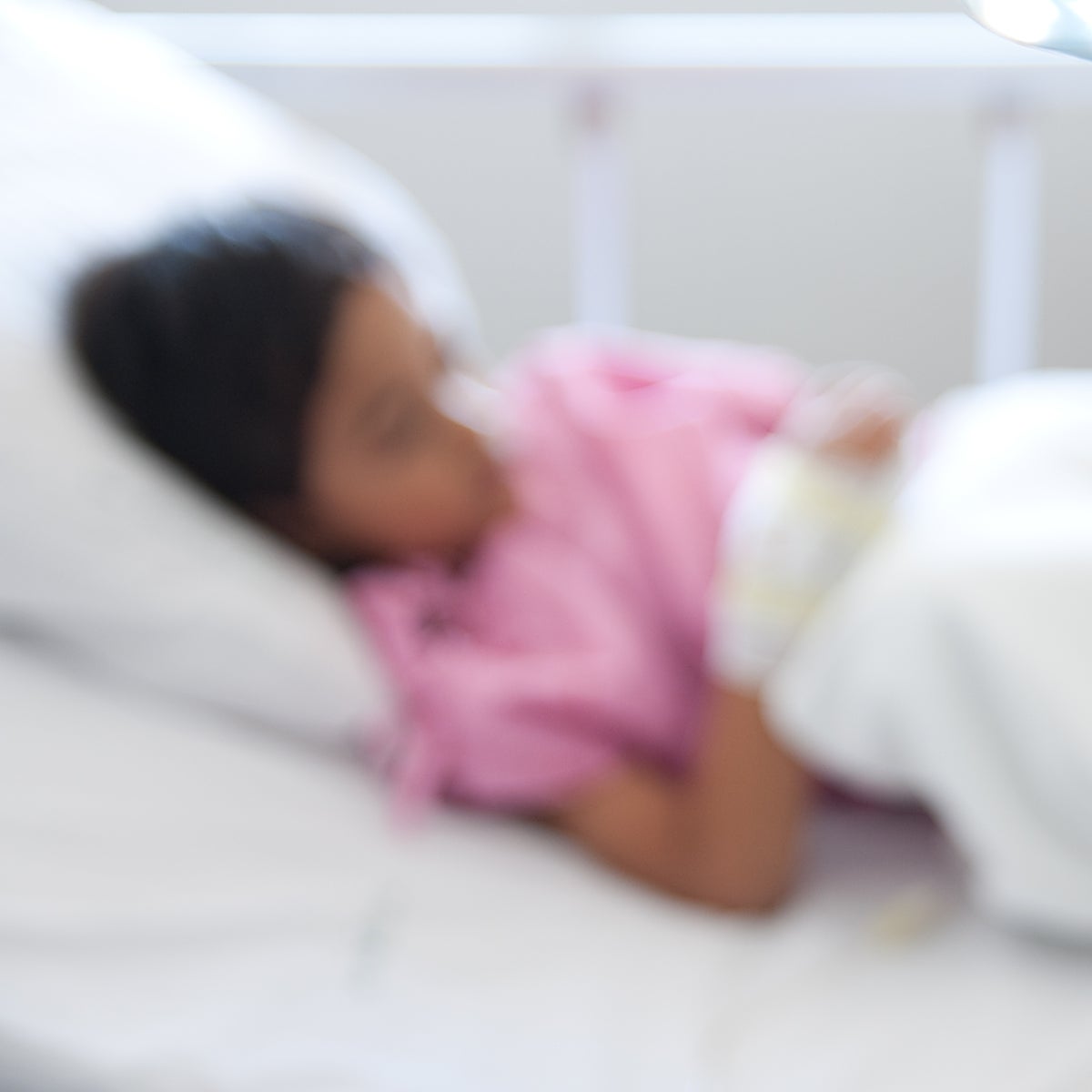 La mitad de los españoles creen que el sistema sanitario ha empeorado tras la pandemia