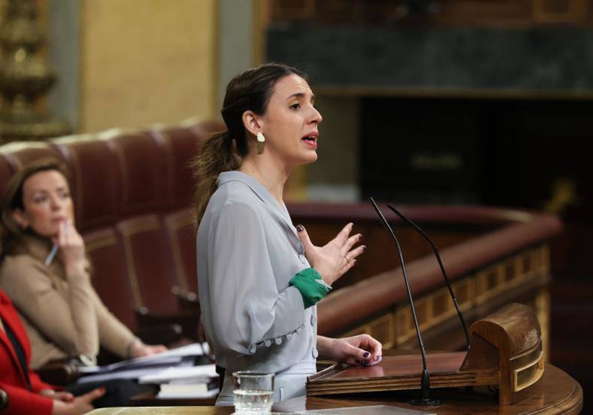 La ministra de Igualdad, Irene Montero en el Congreso que ha modificado la ley del aborto