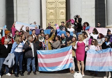 La 'ley trans', claves y cambios: de la autodeterminación de género a la prohibición de terapias de conversión