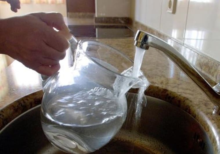 El nitrato que contiene el agua de consumo, factor de riesgo para el cáncer de próstata