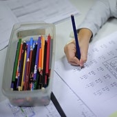 La Generalitat se niega a desvelar cómo se 'catalanizan' las escuelas para «proteger a los menores»