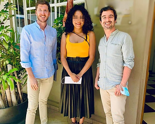 Janine lleva ya cuatro intentos para quedarse embarazada del hijo de los españoles Juan Gómez y Álvaro Jiménez