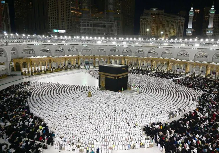 Cientos de peregrinos españoles a La Meca permanecen atrapados en Arabia Saudí víctimas de una estafa