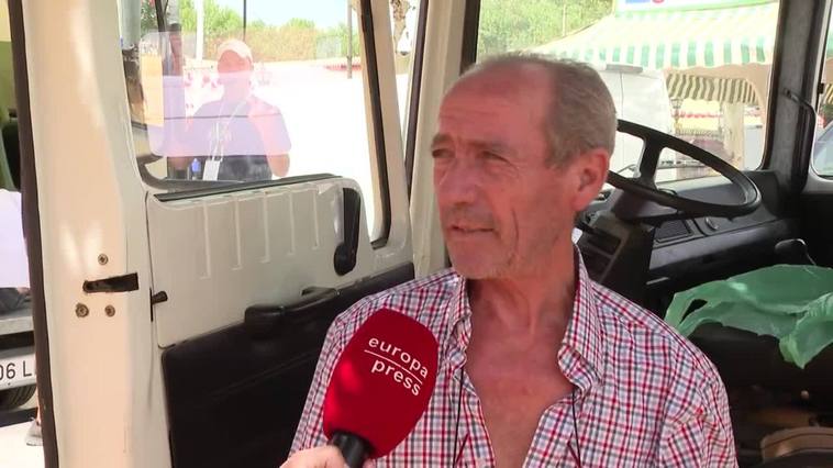 Caseteros ultiman los detalles de la que puede ser la Feria de Abril más calurosa hasta el momento
